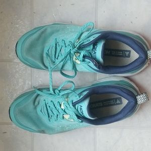 Hoka ATX Challenger 6